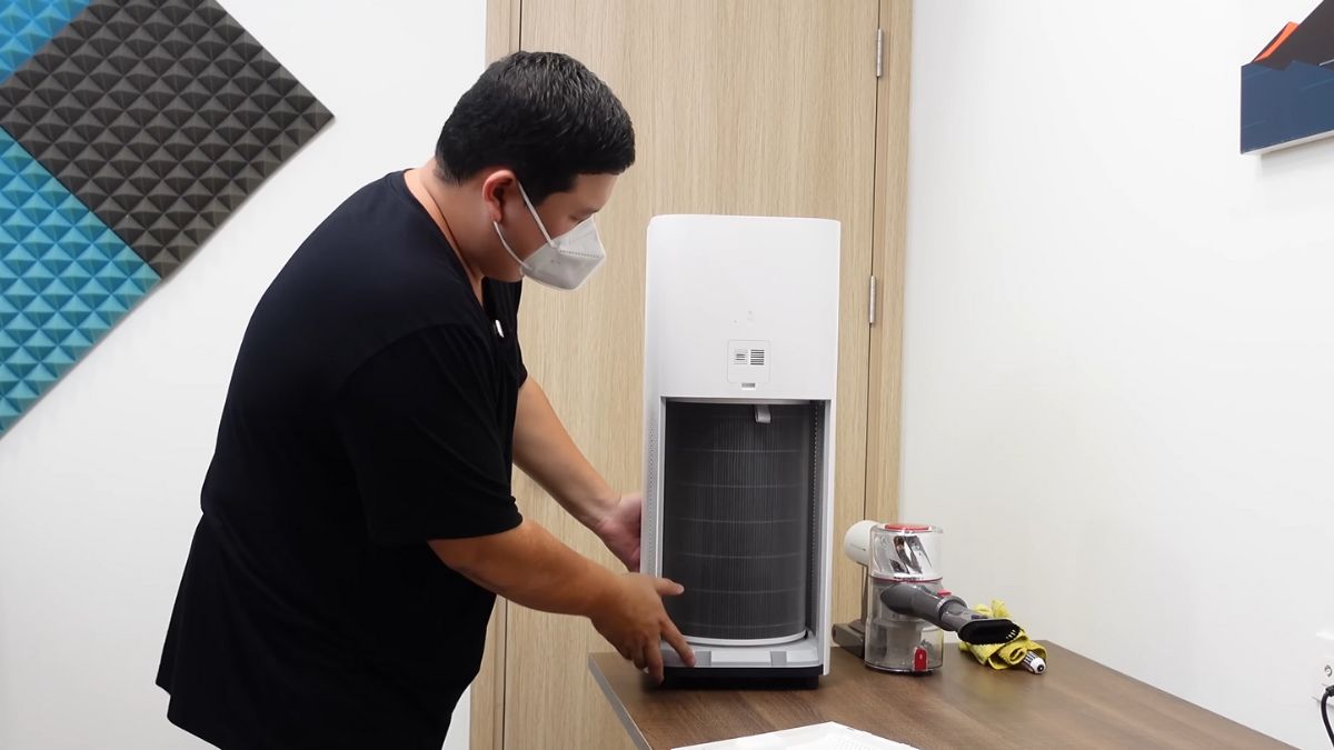 Lắp lại lõi lọc, cánh quạt và kiểm tra vận hành