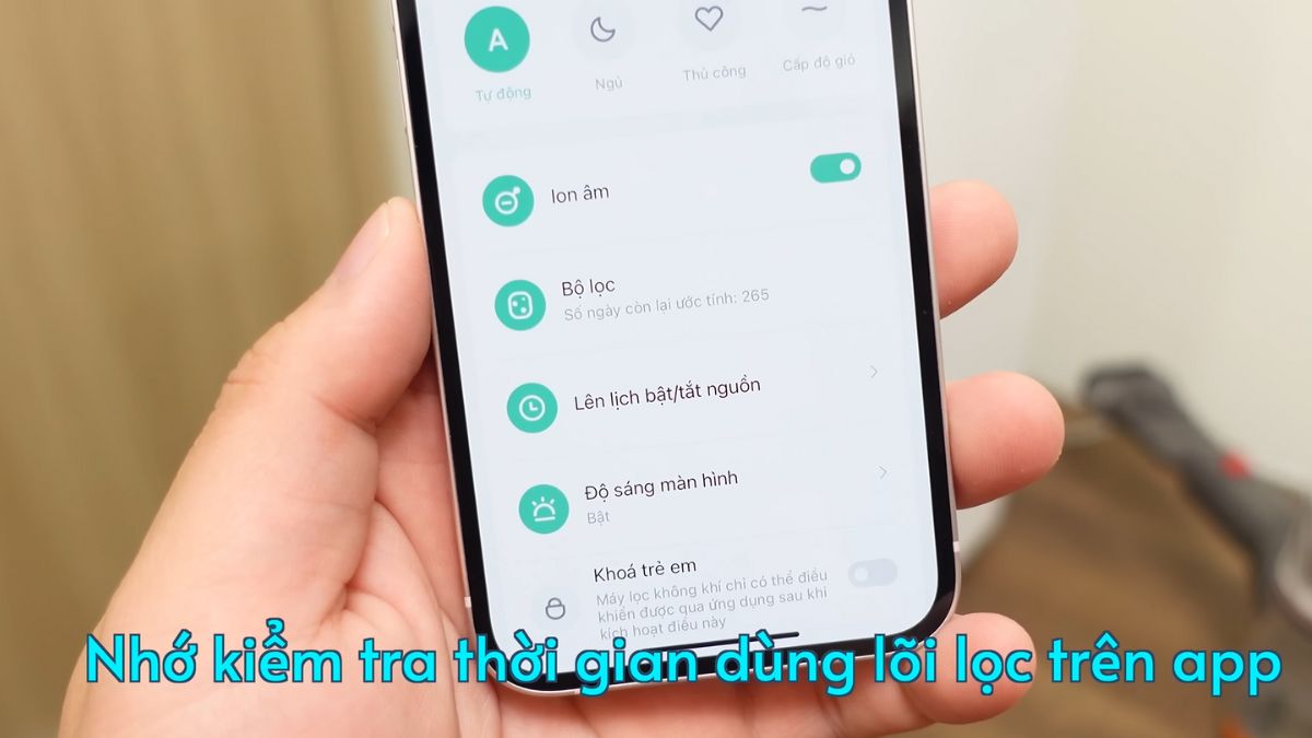 Bạn có thể theo dõi thời gian vệ sinh lõi lọc trên ứng dụng của Xiaomi