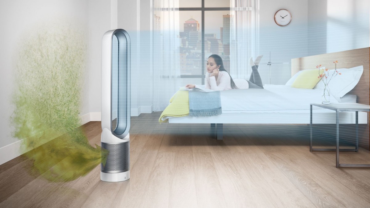Dyson sử dụng hệ thống màng lọc HEPA H13 kín khí, có khả năng loại bỏ đến 99,95% các hạt bụi siêu mịn