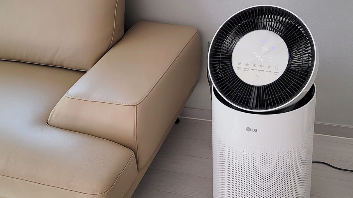 Máy lọc không khí LG PuriCare AS65GDWD0 sở hữu thiết kế hiện đại với kiểu dáng trụ tròn thanh lịch